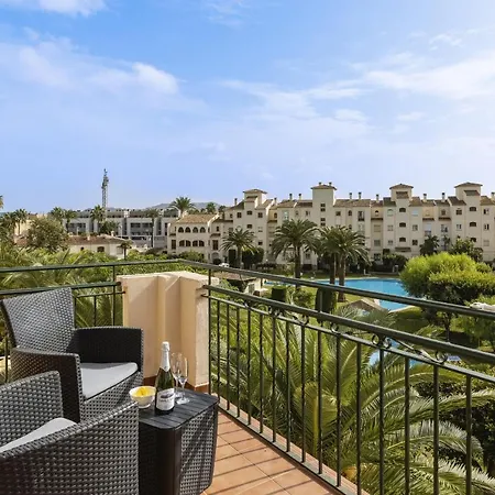 Apartment La Isla Penthouse *