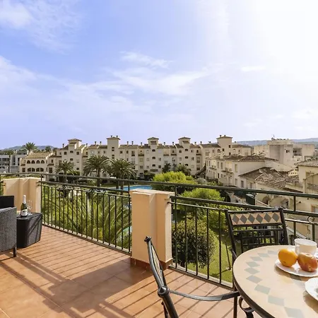 La Isla Penthouse Apartament